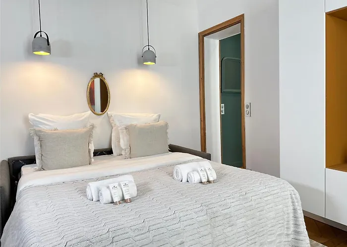 Opera - Prestige With Lift For 4 Apartamento
