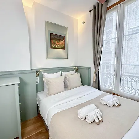 Opera District Retreat Apartment