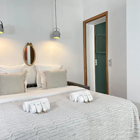 Opera District Retreat Apartment