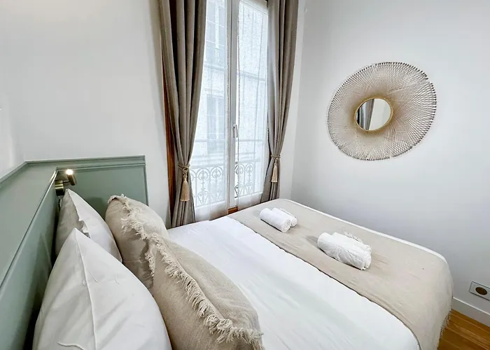 Opera - Prestige With Lift For 4 *