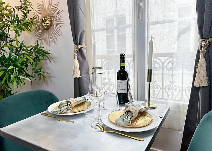 Opera - Prestige With Lift For 4 Apartment *