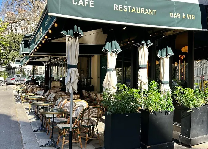 Opera - Prestige With Lift For 4 Paris